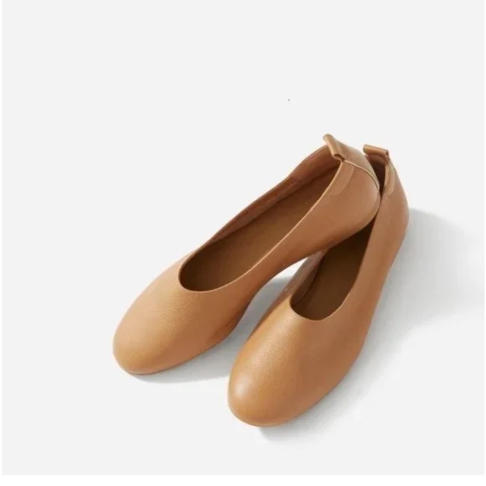 Everlane Tan Leather Ballet Flats